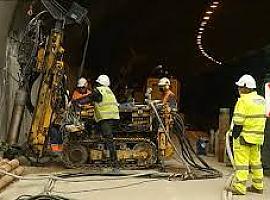 Los avances en la seguridad del túnel de Sotrondio en la AS-117 permite recuperar la circulación el lunes