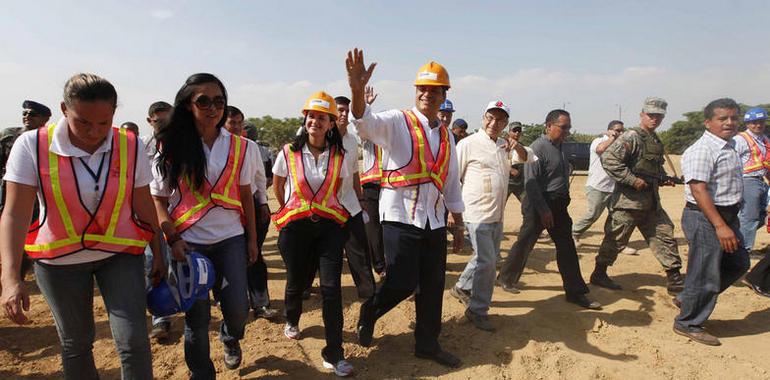 Ecuador paga con bonos del Estado a la coreana Daewoo las obras en Guayaquil Ecológico