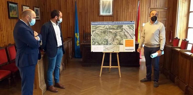 Asturias invierte 551.600 euros en la mejora del saneamiento de Piloña para evitar vertidos a cauces fluviales
