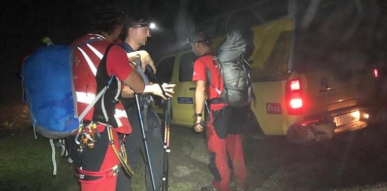 Rescate nocturno ayer en Peñamellera Alta