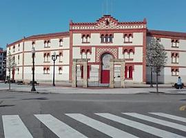 Gijón/Xixón cierra el coso del Bibio tras la lidia y muerte de feminista y nigeriano 