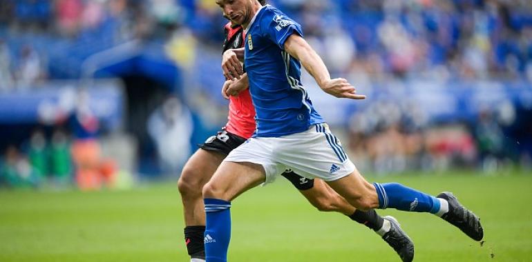 El Oviedo suma un empate ante el CD Tenerife en el Carlos Tartiere