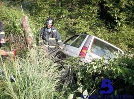Conductor herido en accidente a la altura de Navelgas