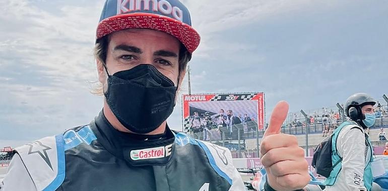 Fernando Alonso prepara sus planes para los próximos años 