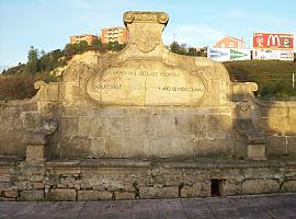 La rehabilitación del monumento de Los Canapés y su entorno les costará 370.000 euros a los avilesinos