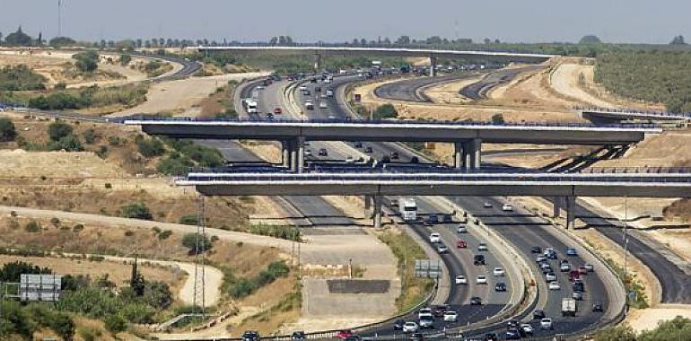 El dispositivo de tráfico para el puente del 12 de octubre, primero sin apenas restricciones por pandemia