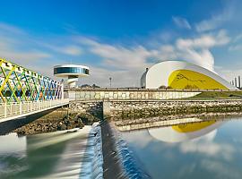 Casi 60.000 personas visitaron el Centro Niemeyer este verano