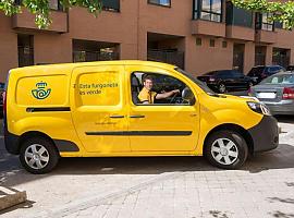 Correos incorpora 220 nuevas furgonetas ecológicas en su apuesta por tener una flota de vehículos sostenible