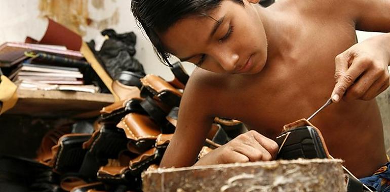 La Factoría Cultural de Avilés presenta la exposición "No a la pobreza y explotación infantil"