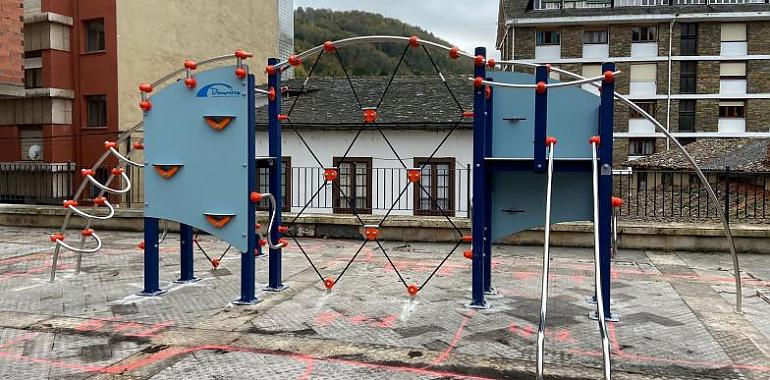 el Ayuntamiento de Cangas del Narcea invierte 68.849 euros en el parque del Minero