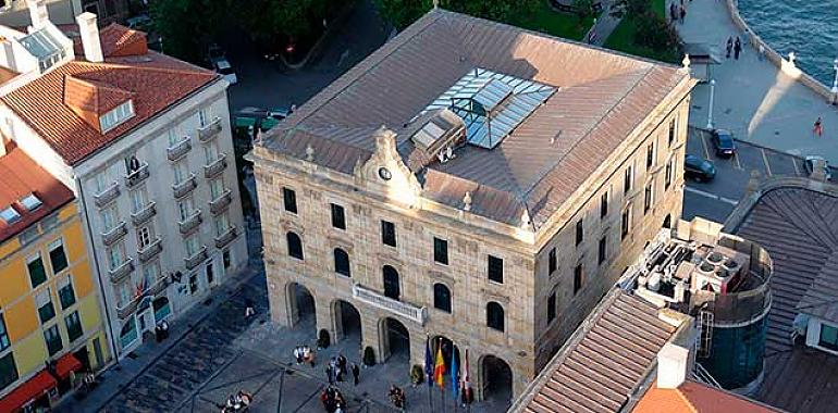 El Ayuntamiento de Gijón aprueba el presupuesto del próximo año en el que espera ingresar 247 millones de euros