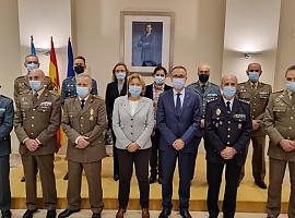 El coordinador de los rastreadores militares en Asturias recibe la Cruz de Oficial de la Orden de Isabel la Católica 