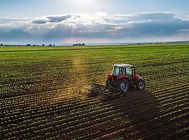 El Bopa publica hoy las bases reguladoras que permitirán a nuevos agricultores y ganaderos menores de 40 años recibir hasta un máximo de 70.000 euros