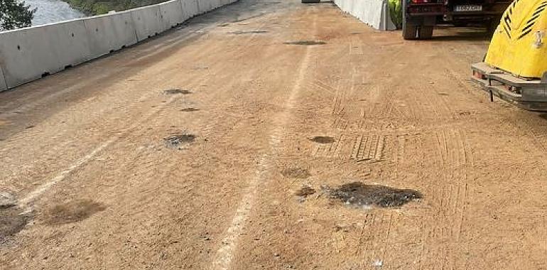 Reabierto al tráfico un carril de la AS 15 en Soto de la Barca