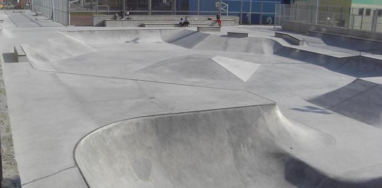 El skatepark de La Magdalena en Avilés cerrado por obras
