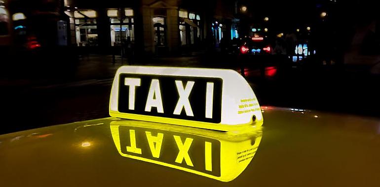 Nuevos precios del servicio de taxi en Oviedo, Gijón y Avilés, con una subida que supera el 2%