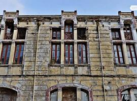 La antigua fábrica de conservas Lis de L´Arena entra en la Lista Roja del Patrimonio que recoge monumentos españoles sometidos a riesgo de desaparición