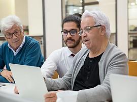 La Plataforma de Mayores y Pensionistas consigue que el Congreso pida al Gobierno mayor accesibilidad y formación digital para las personas mayores