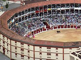 La Fundación Toro de Lidia quiere compromiso de preservación de las plazas de toros de Oviedo y Gijón