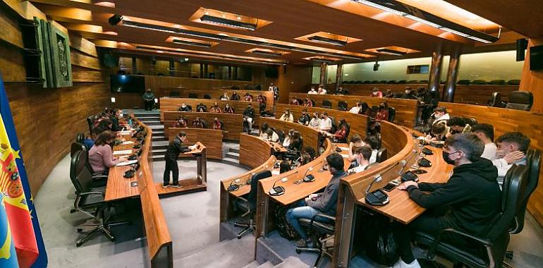 Un "miniparlamento europeo" en Asturias