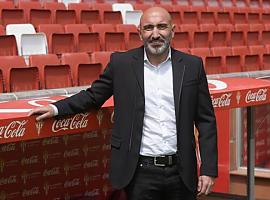 Abelardo: "Todos tenemos que sentirnos privilegiados por estar en el Sporting"