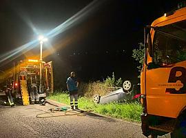 Accidente esta madrugada en Colunga con una mujer herida