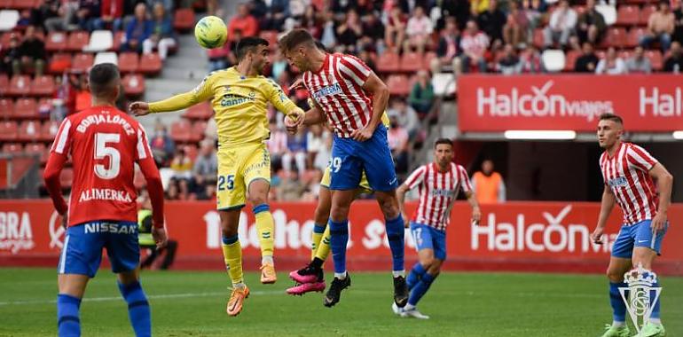 El Sporting pierde contra la UD Las Palmas en El Molinón (0-1)