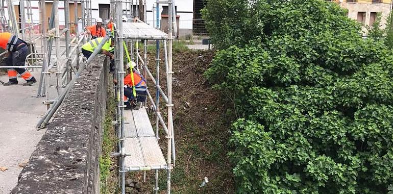 Inversión pública de 375.000 euros en la rehabilitación del Puente d’Arcu en Laviana