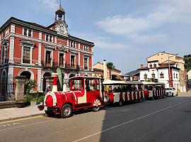 Ya funciona de nuevo el tren turístico de Aller