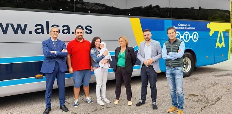 El plan especial de transporte a los lagos de Covadonga suma ya 2,5 millones de pasajeros