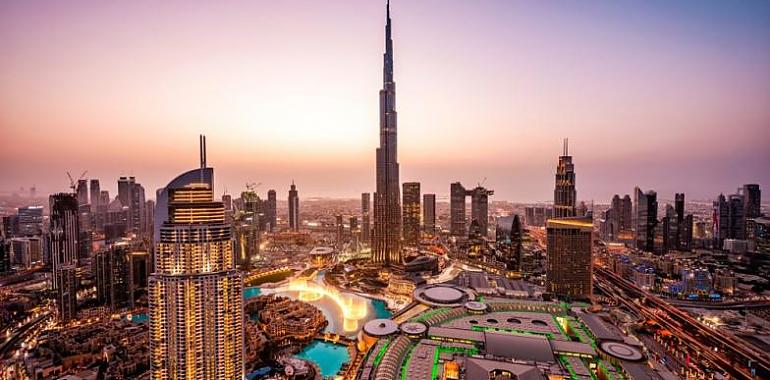 Two myths about real estate in Dubai: luxury life and sea-view villas