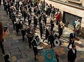 La Banda de Música de Avilés vuelve a un remozado parque del Muelle tres años después