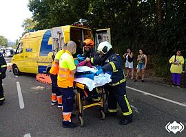 Dos heridos en colisión múltiple en Coviella de Cangas de Onís