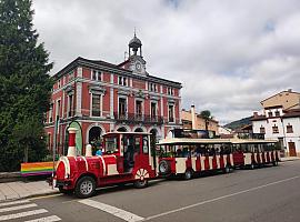 El tren turístico de Aller rompe su récord de viajeros