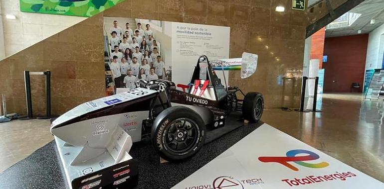 La Universidad de Oviedo presenta su monoplaza para participar en la Formula Student de Barcelona