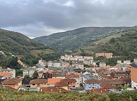 Cangas del Narcea recibe un premio como Destino Turístico Inteligente