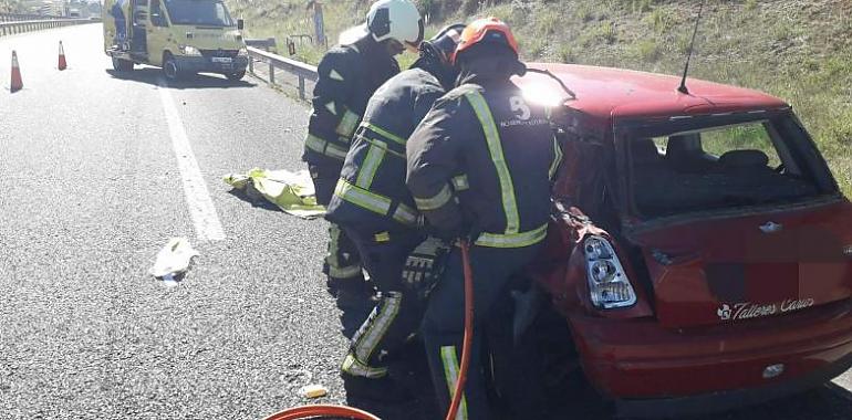 Accidente de tráfico con persona herida en la AS-II a la altura de Llanera en la tarde de ayer