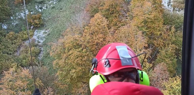 Rescatado un grupo de 12 personas perdido en la tarde de ayer en Ponga