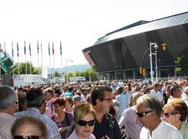 VIII concurso de tortillas en silla de ruedas en el recinto ferial de Gijón