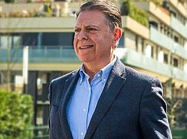 El Alcalde de Oviedo reclama “una mejor preparación profesional de los jóvenes”