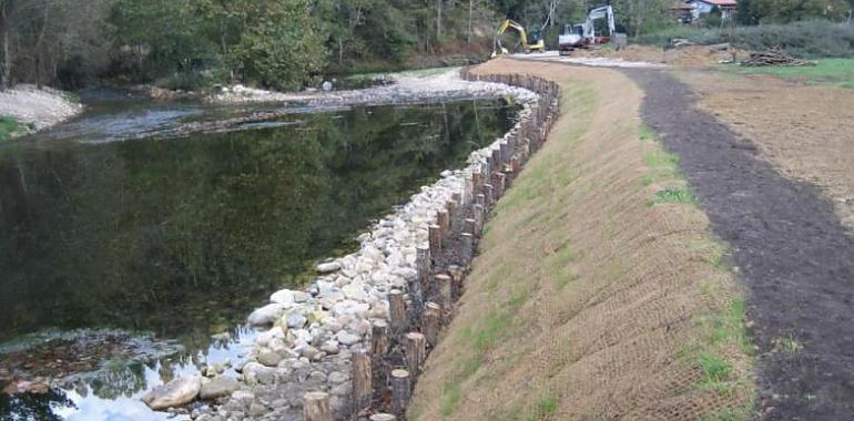 Finalizados los trabajos de mantenimiento, conservación y mejora en el río Bedón en Llanes