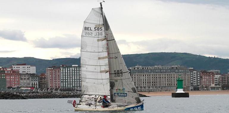 Mañana sábado 10 de diciembre Travesía en Solitario y A dos en Gijón