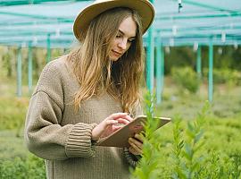 Nueva partida de 1,4 millones para facilitar la formación en capacidades digitales de mujeres desempleadas del medio rural