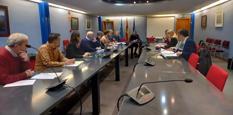 El Consorcio de Transportes de Asturias mantiene la tarifa plana para viajar por toda Asturias por 30 euros al mes durante  2023 