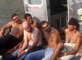 Rescatan en México a seis náufragos, reclusos fugados de Islas Marías