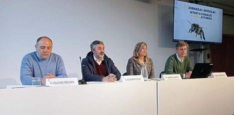 inauguración de las IV Jornadas Apícolas Internacionales Promiel Asturias en Gijón