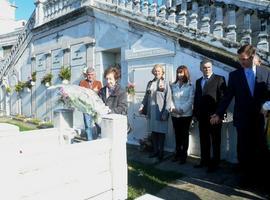 Margarita Salas centró la sesión de clausura de la Semana de la Ciencia de Luarca