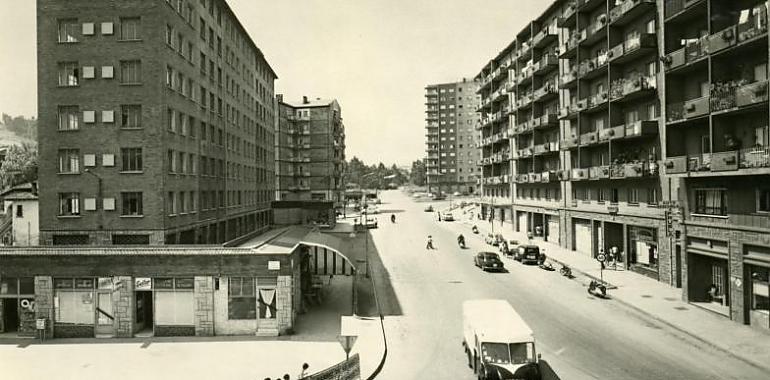 Avilés recuerda su vertiginoso siglo XX con una exposición fotográfica