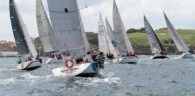 Este domingo arranca el XXIX Trofeo de Primavera de Crucero del Real Club Astur de Regatas