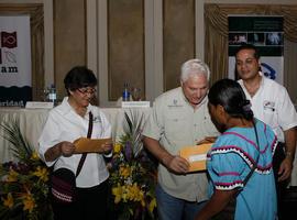 Campesinos e indígenas se unen para proteger el ambiente, en Panamá